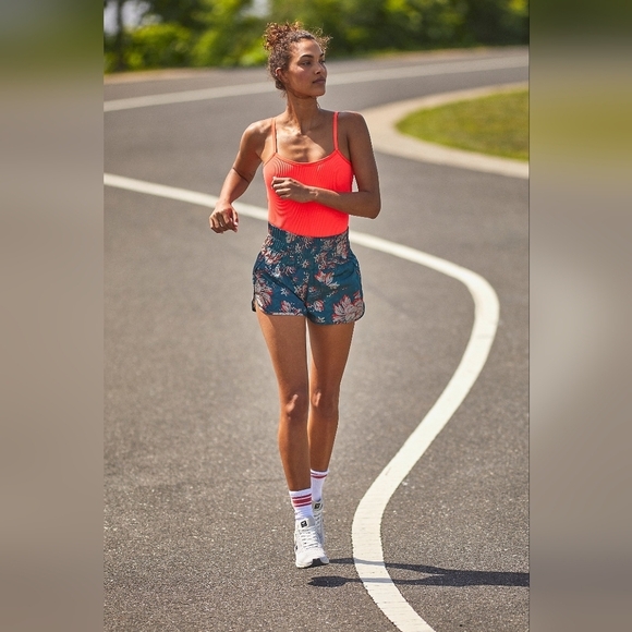 Free People The Way Home Shorts in Empire Jewel Combo•Large•LIKE NEW - Picture 4 of 7